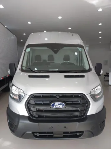 Ford Transit Furgão 2.0 Curto Turbo Diesel 2026