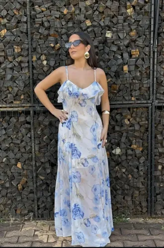 Vestido NOVO Com Etiqueta Longo De Chiffon Branco Com Estampa Floral Azul