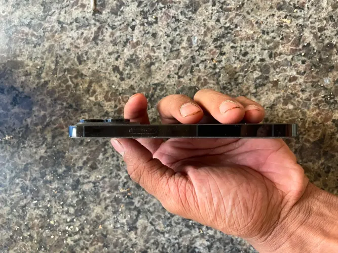 Vendo ou troco iPhone 14 pro 