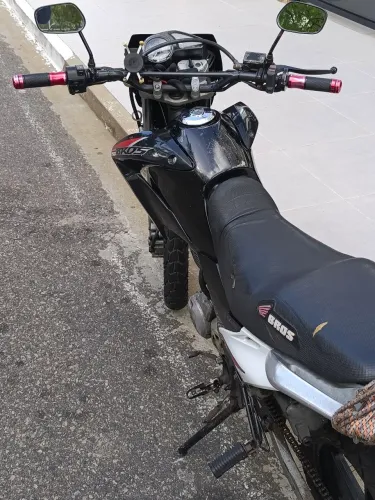 Vendo linda bross 150