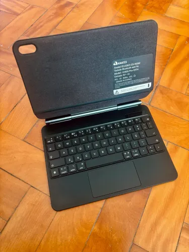Teclado Estilo Magic Keyboard para iPad 10/11