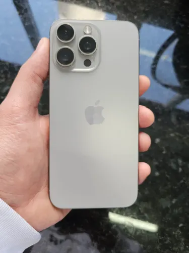iPhone 15 Pro Max Natural 256gb