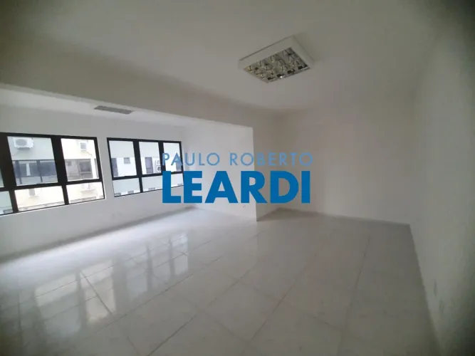 COMERCIAL - TRINDADE - SC