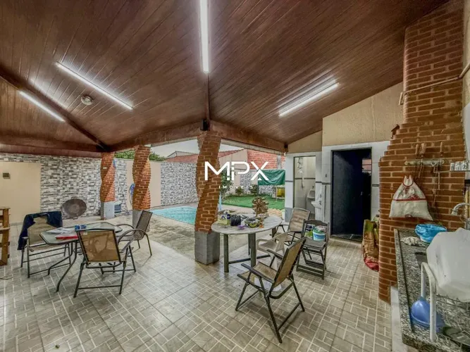 Casa à venda em Piracicaba