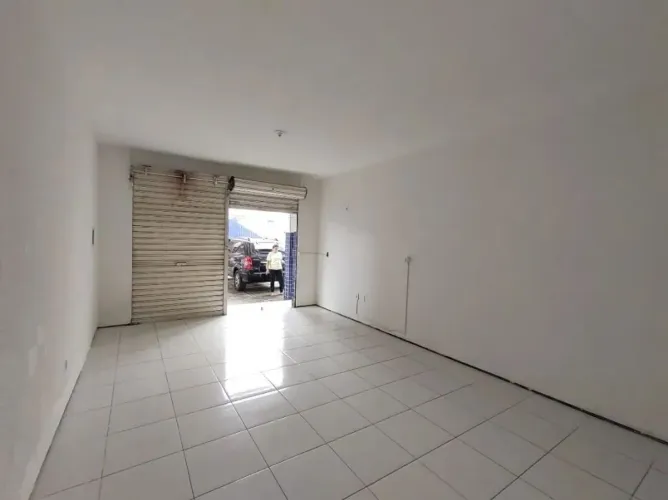 Loja para alugar, 27 m² por R$ 1.121,55/mês - Messejana - Fortaleza/CE