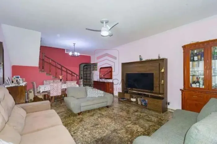 Sobrado à venda na Mooca - 300m2 - 4 dormitórios - 1 suíte - 3 vagas de garagem