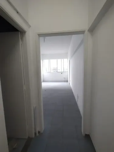 Imóvel para aluguel possui 30 metros quadrados em Centro - Rio de Janeiro - RJ