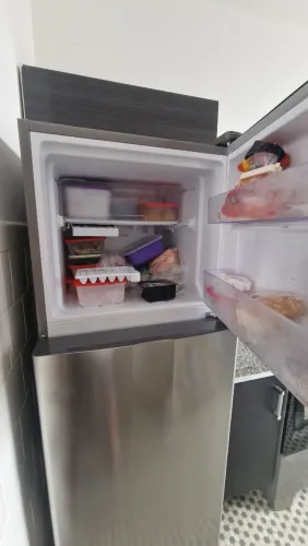 Geladeira Electrolux Frost Free Inox AutoSense - Impecável (Bela Vista)