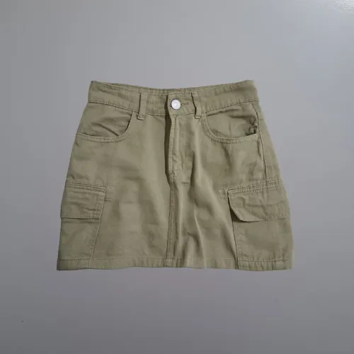 minissaia cargo de cintura alta, estilo tubo tubinho lapis. cor verde musgo. tamanho 34