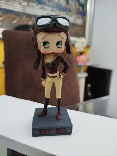 Estatueta Colecionável Betty Boop Aviadora (Editora Salvat) - Edição 28<br>