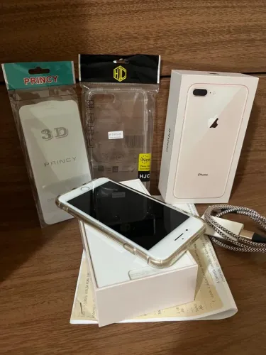iPhone 8 Plus
