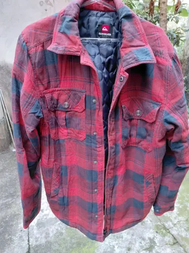 Camisa listrada M QuikSilver
