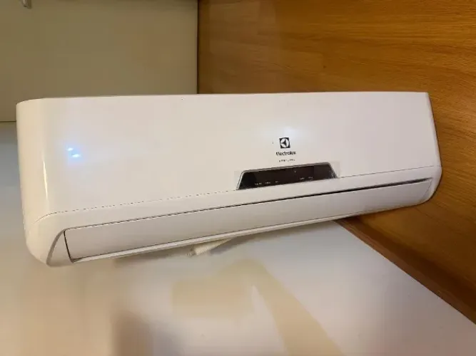 Ar Condicionado Split 18.000 Btus Frio Linha Ecoturbo (VI18F/VE18F)