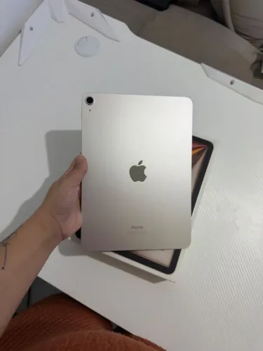 iPad Air M2- 128GBb + Capa