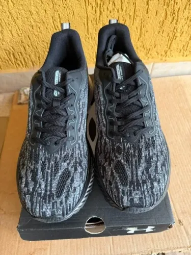 TÊNIS UNDER ARMOUR CH. PRORUN - TAMANHO: 44