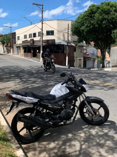 Yamaha Factor 150 2021 | 33.500 km | R$ 14.000