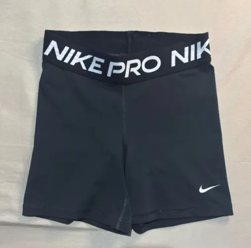 Short Nike Pro 365 Feminino 