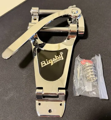 Tremolo ou Arremate vibrato Bigsby Licensed B70