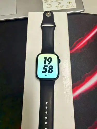 Apple Watch Series 9 45mm