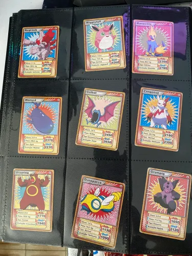 59 cards game de pokemon figuras