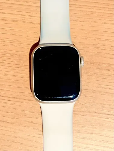 Apple Watch Series 8 41mm + 6 pulseiras novas
