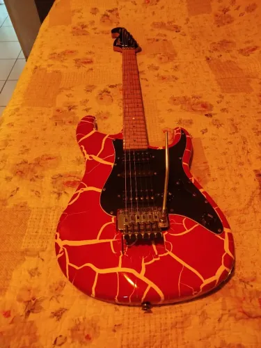 GUITARRA TAGIMA JA-1 SIGNATURA JUNINHO AFRAM