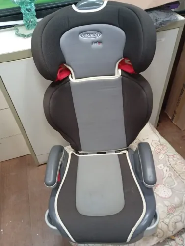 cadeira de acento infantil Graco