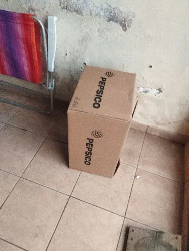 VENDO CAIXAS