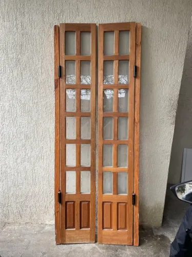 Porta bang bang com vidro