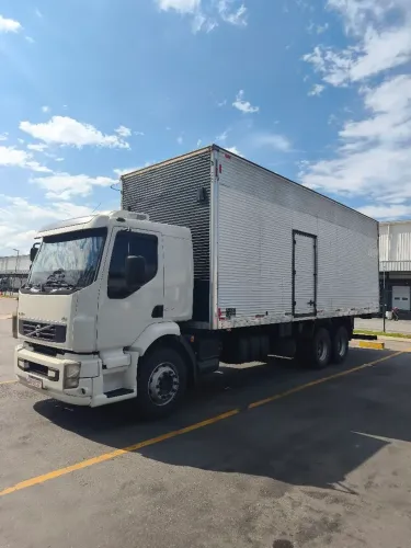 Volvo VM 270
