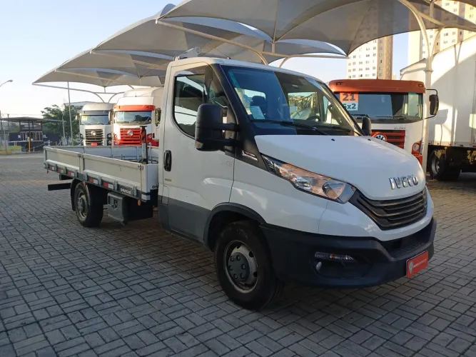 Iveco Daily Chassi DAILY CHASSI 35-160 Curto 3.0 (Diesel) 2023/2023 Vamos Seminovos Jacu P