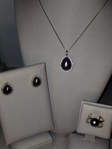 Conjunto de colar brinco e anel Pérola cinza natural