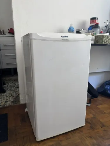 Frigobar (avaria no termostato)