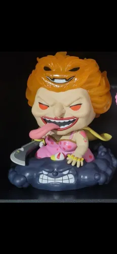 Funko Pop One Piece - Big Mom e Barba Branca