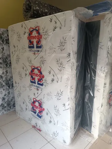 Mega promoção camas box casal novas