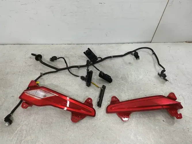 Kit Defletor Parachoque Tras Hb20 2020 A 2022 Orig 26562 Vermelho