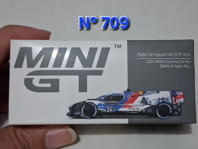 Mini gt BMW M Hybrid V8 GTB