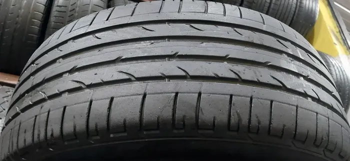 Pneu 225 50 17 Bridgestone Runflat somente um em otimo estado