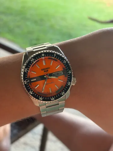 SEIKO 5 SPORTS