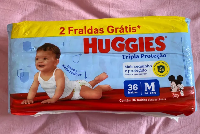 Fralda Huggies tripla proteção com 36 unidades 
