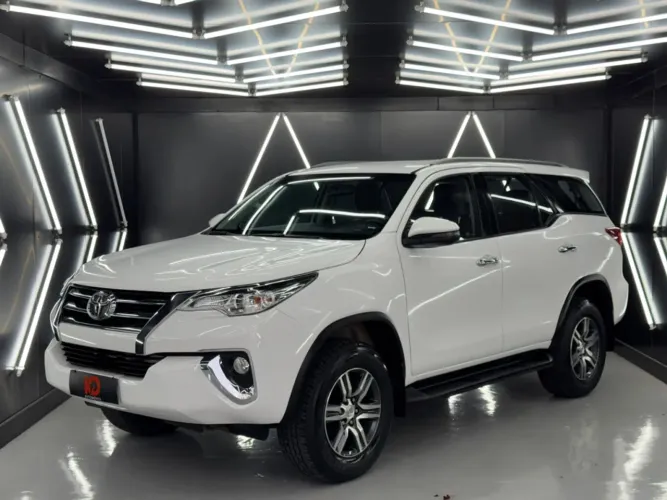 Toyota Hilux SW4 SRV 4X2 2.7 Flex 16V Aut. 2020