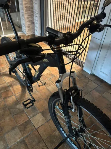 Bicicleta Caloi T-Type - Aro 26