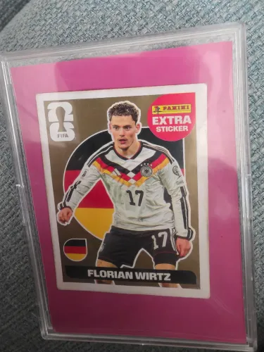 GOLD - Figurinha Florian Wirtz