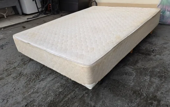Box para colchão casal