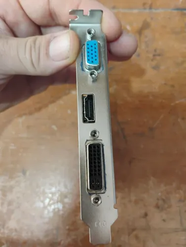Placa de video Gt 610