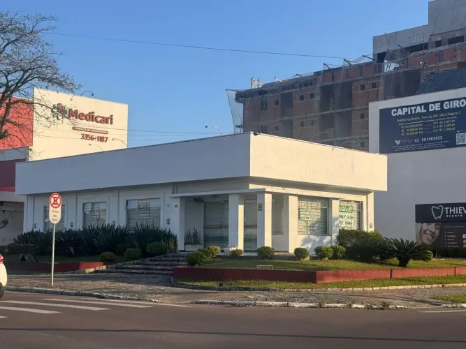 Imóvel para locação com 147 m2 no Bacacheri - Curitiba - PR