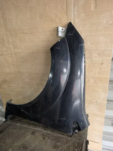 PARALAMA L/E FORD FIESTA 2003 A 2007 ORIGINAL