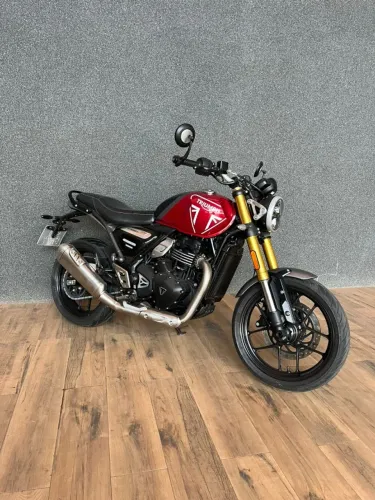 TRIUMPH SPEED 400 