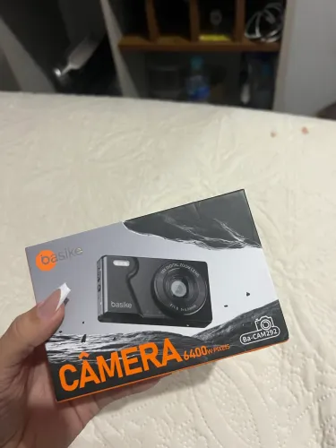 Câmera Fotográfica 6400w pixéis