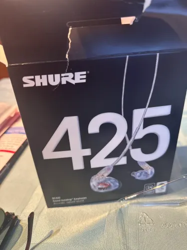 Shure SE425 Monitor In-Ear - Semi Novo + Procedência EUA